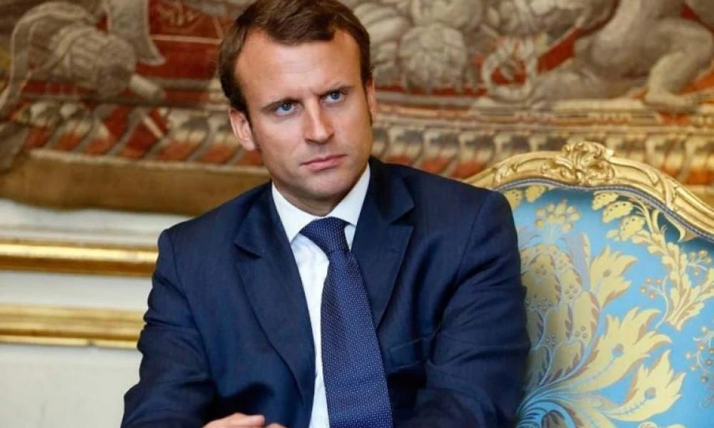 Ο Μακρόν καλεί Ρωσία και Τουρκία να αποχωρήσουν από την Λιβύη